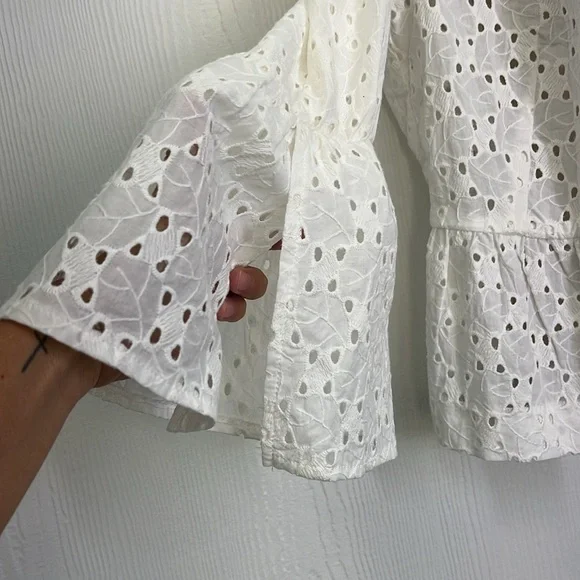 Zara - Embroidered White Open Front Ruffle With Bell Sleeves Jacket Size Medium - Picture 6 of 14